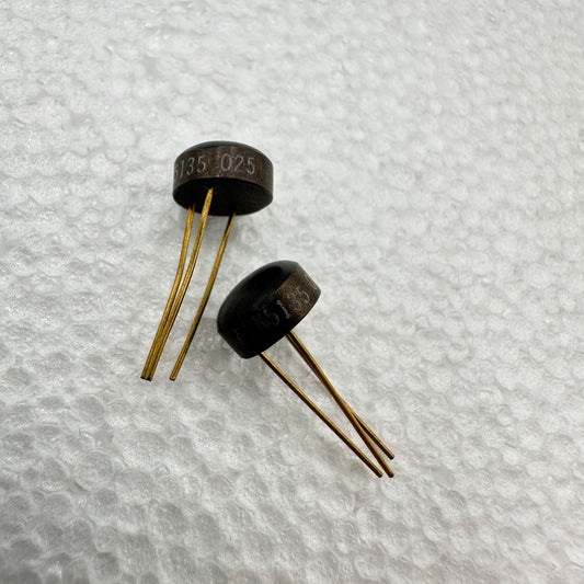 2N5135 Silicon Transistor Fairchild NOS - Rare & Reclaimed