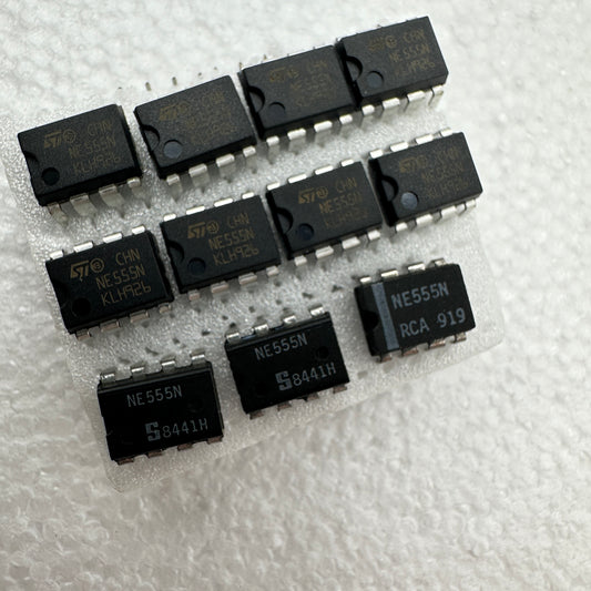 NE555N Op-Amp DIP-8 - Rare & Reclaimed