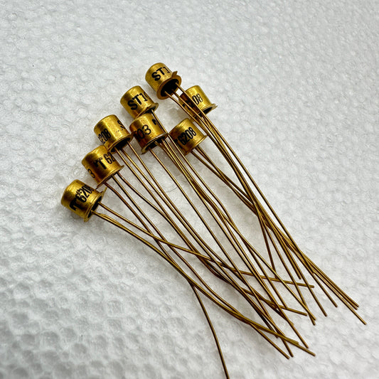 ST103 Silicon Transistor NOS - Rare & Reclaimed