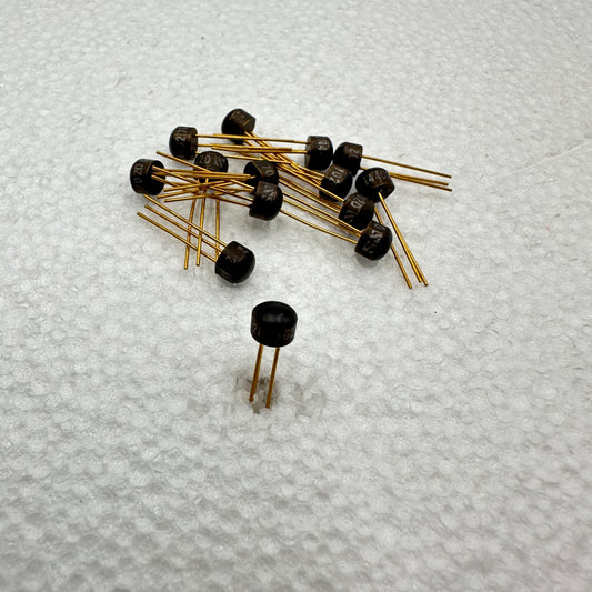 2N4402 NS PNP Amplifier Transistor TO-106 Gold Leads