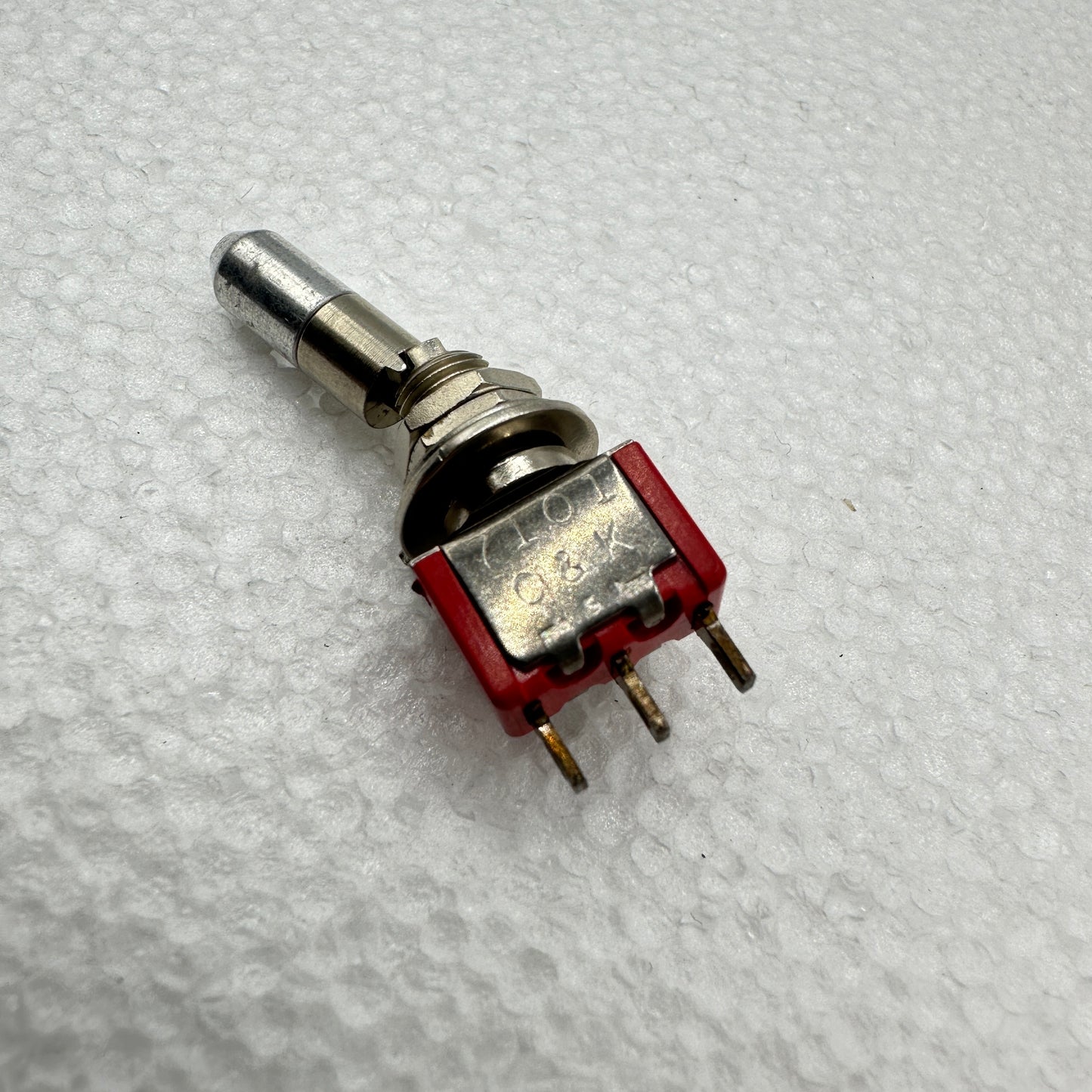 C&K USA Mini SPDT Toggle Switch Locking On/On 7101