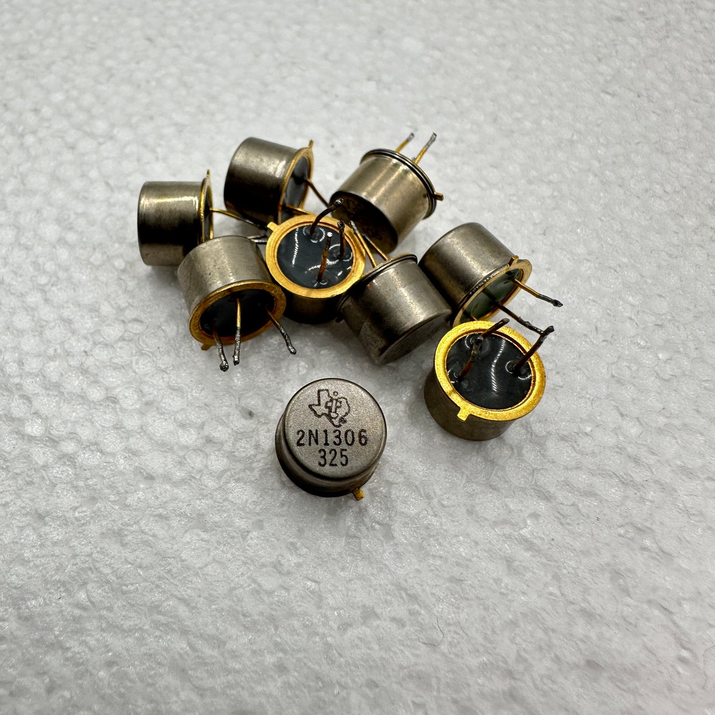 2N1306 Germanium Transistor, TO-5 Short-Leg Pulls, Texas Instruments