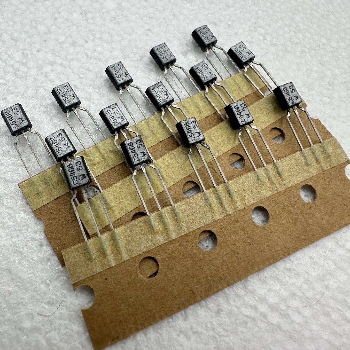 BC546B silicon transistor, TO-92, W