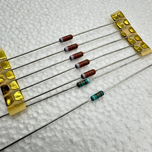 RL07 - MULTIPLE VALUES Metal Film Resistors 1/4W Military Spec