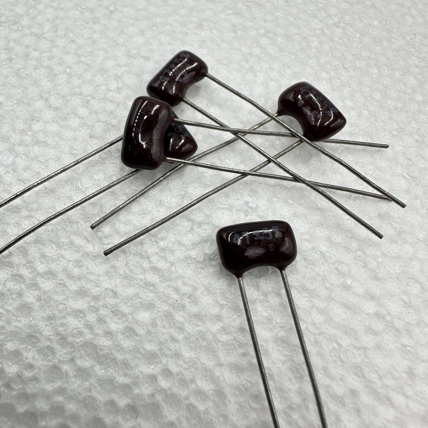 5 PACK 47pf 300v 5% Silver Mica Capacitors CDE .047nf