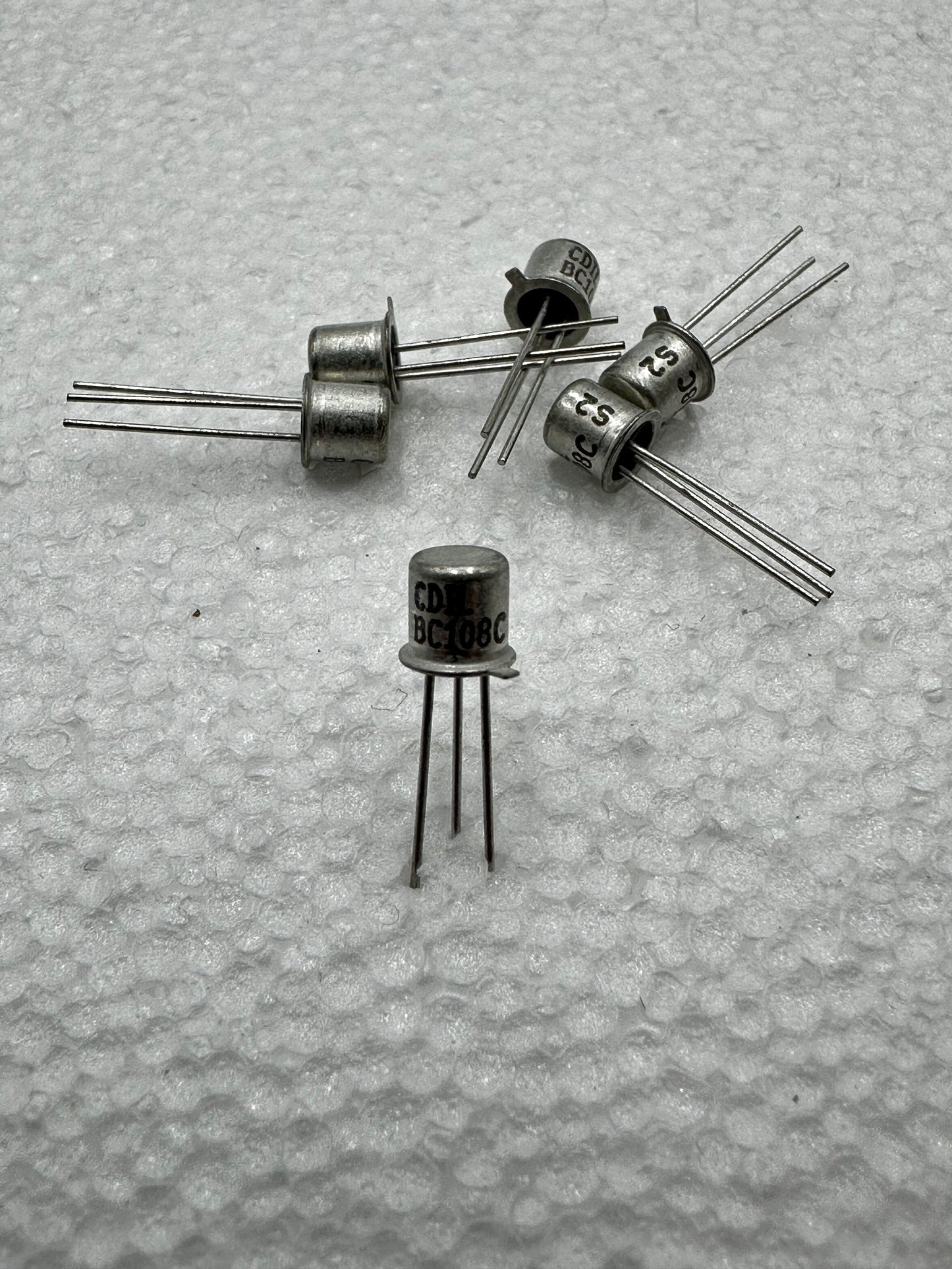 BC108C CDIL NPN High Gain Audio Transistor TO-18 BC108